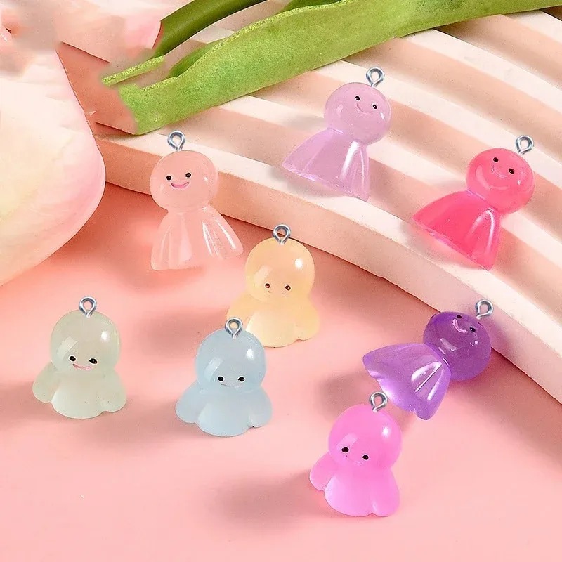 10 ชิ้นเรซิ่นรูปการ์ตูนเรืองแส - Resin Craft Supplies บทวิจารณ์และราคา